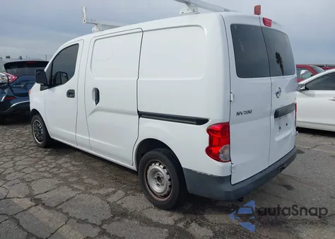 2015 Nissan Nv200 S z USA, uszkodzony, nr VIN 3N6CM0KNXFK735013